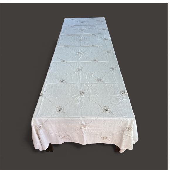 Rare Vintage Italian Ivory Linen Needlelace Tablecloth Set with 12 Napkins - Picture 2 of 9